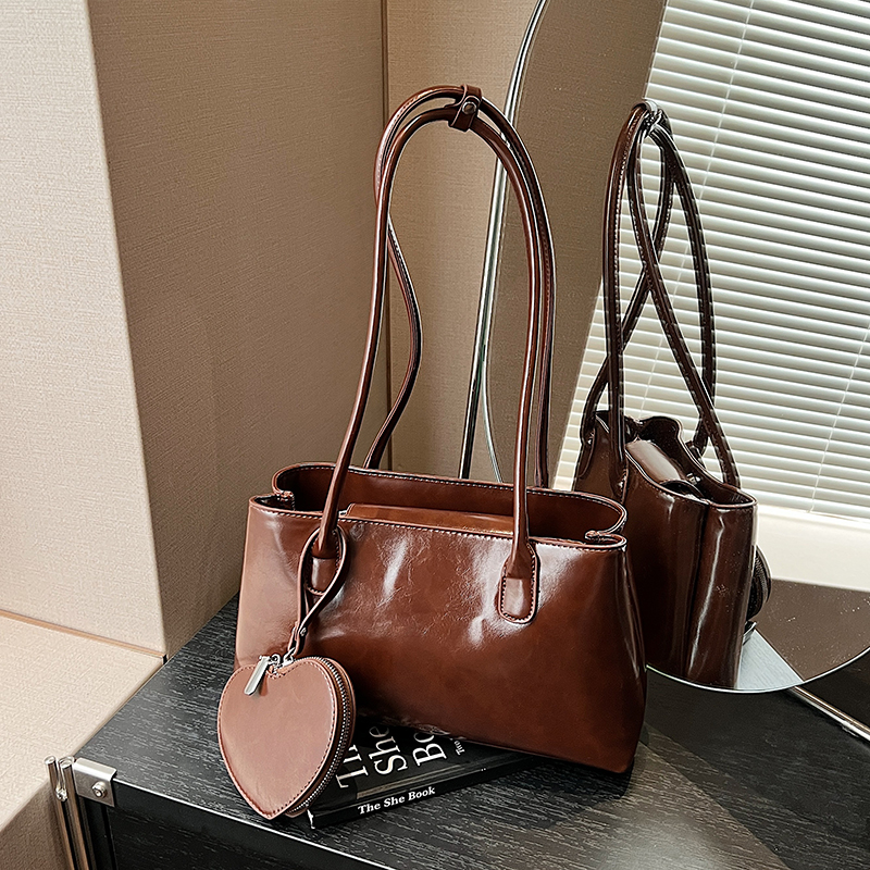 Quiet Luxury Bags Tote - Women's Patent Faux Leather Tote Bag