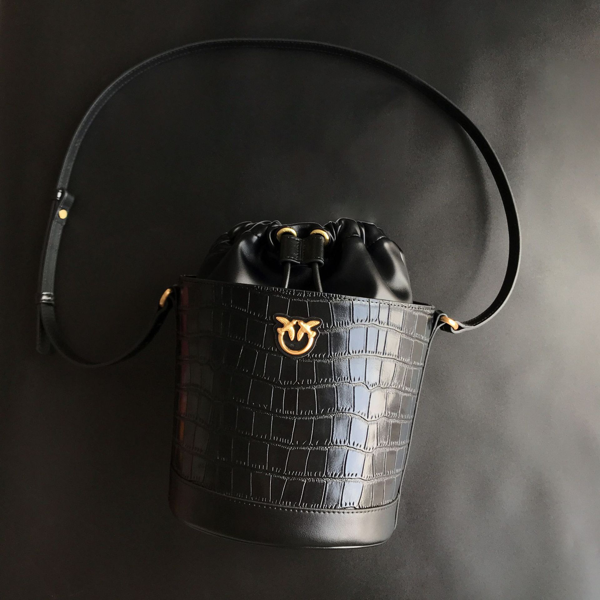 Luxury Bags That Are Affordable - New Bucket Bag, Versatile Shoulder Crossbody