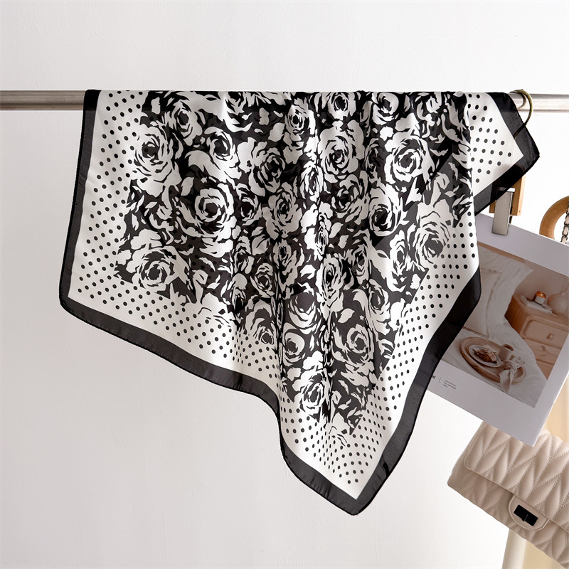 Luxury New Printed Scarves Wom - مراجعة Luxury Bags In China Wholesale وسعره