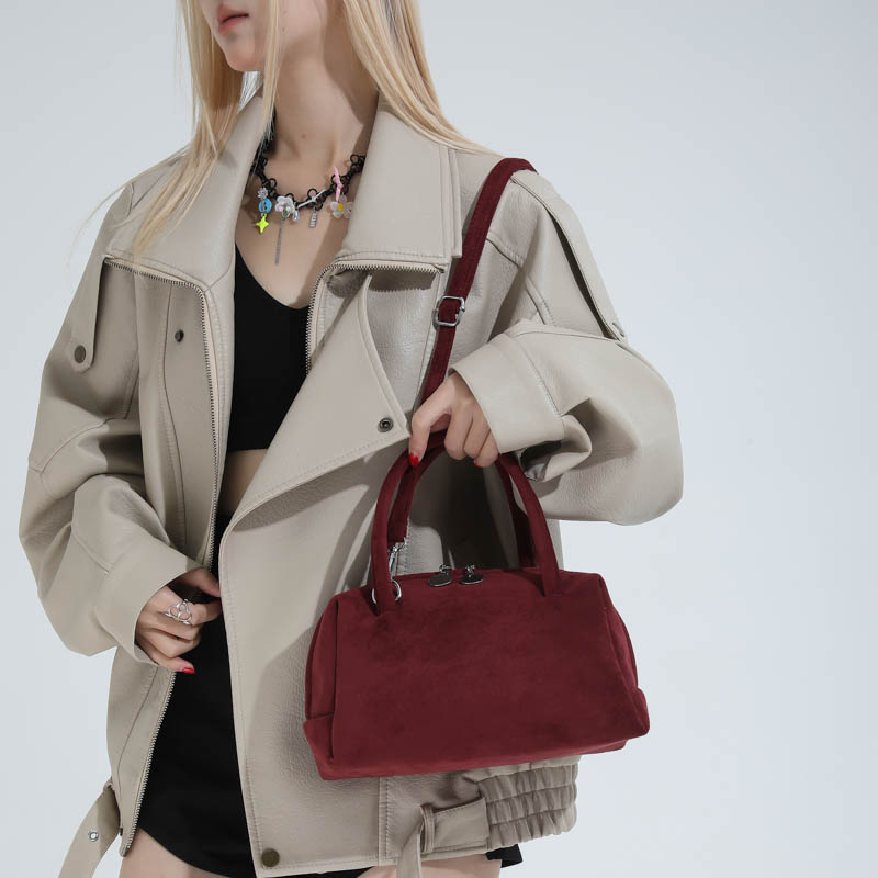 LEFTSIDE Women Small Shoulder  - مراجعة Luxury Bags Trend 2025 وسعره
