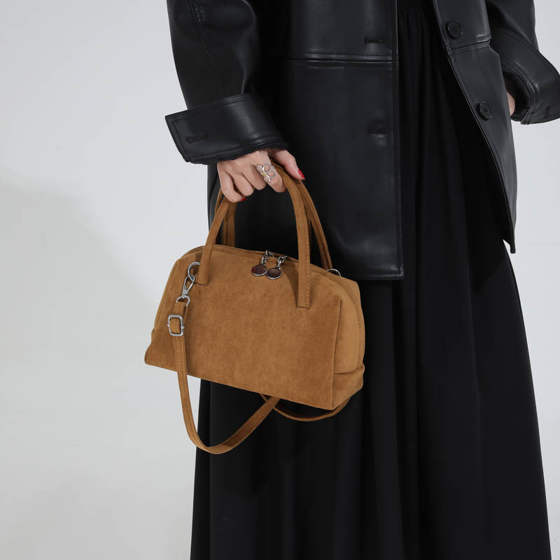 LEFTSIDE Women Small Shoulder  - مراجعة Luxury Bags Trend 2025 وسعره
