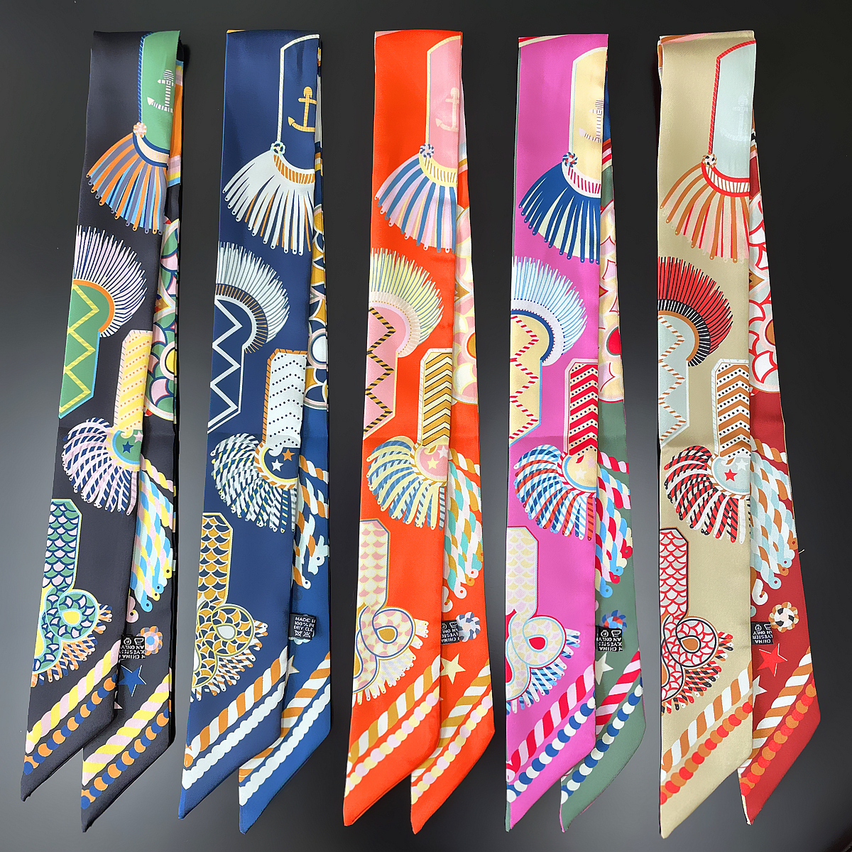 Brand Design Twill 100% Silk S - مراجعة Luxury Bags Online وسعره