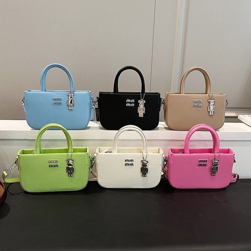 Luxury Minimalist Diaper Bag C - مراجعة Luxury Bags Best وسعره
