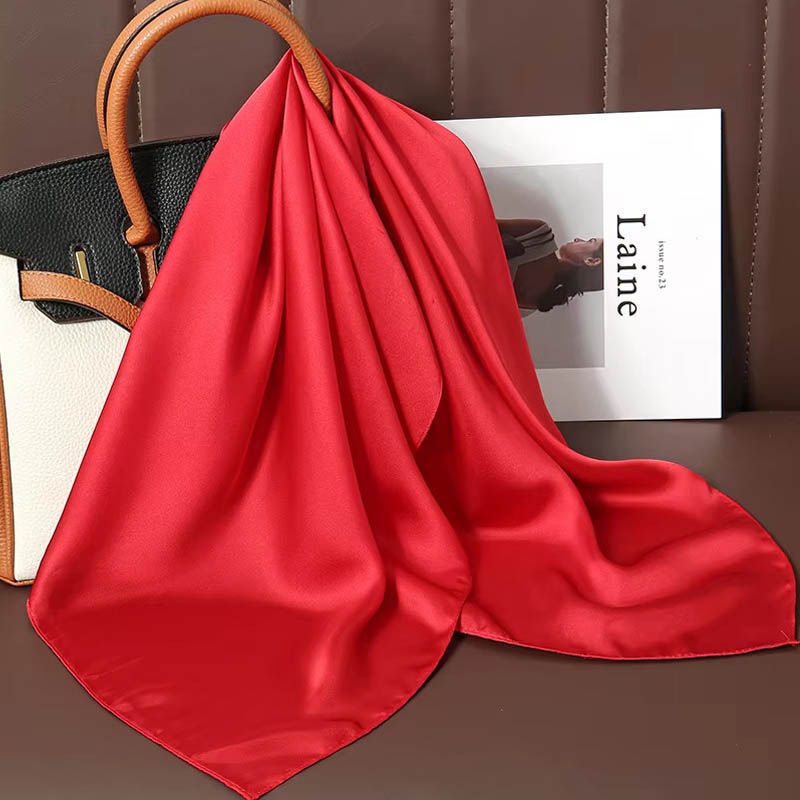 Luxury Solid Color Silk Square - مراجعة Luxury Bags Online وسعره
