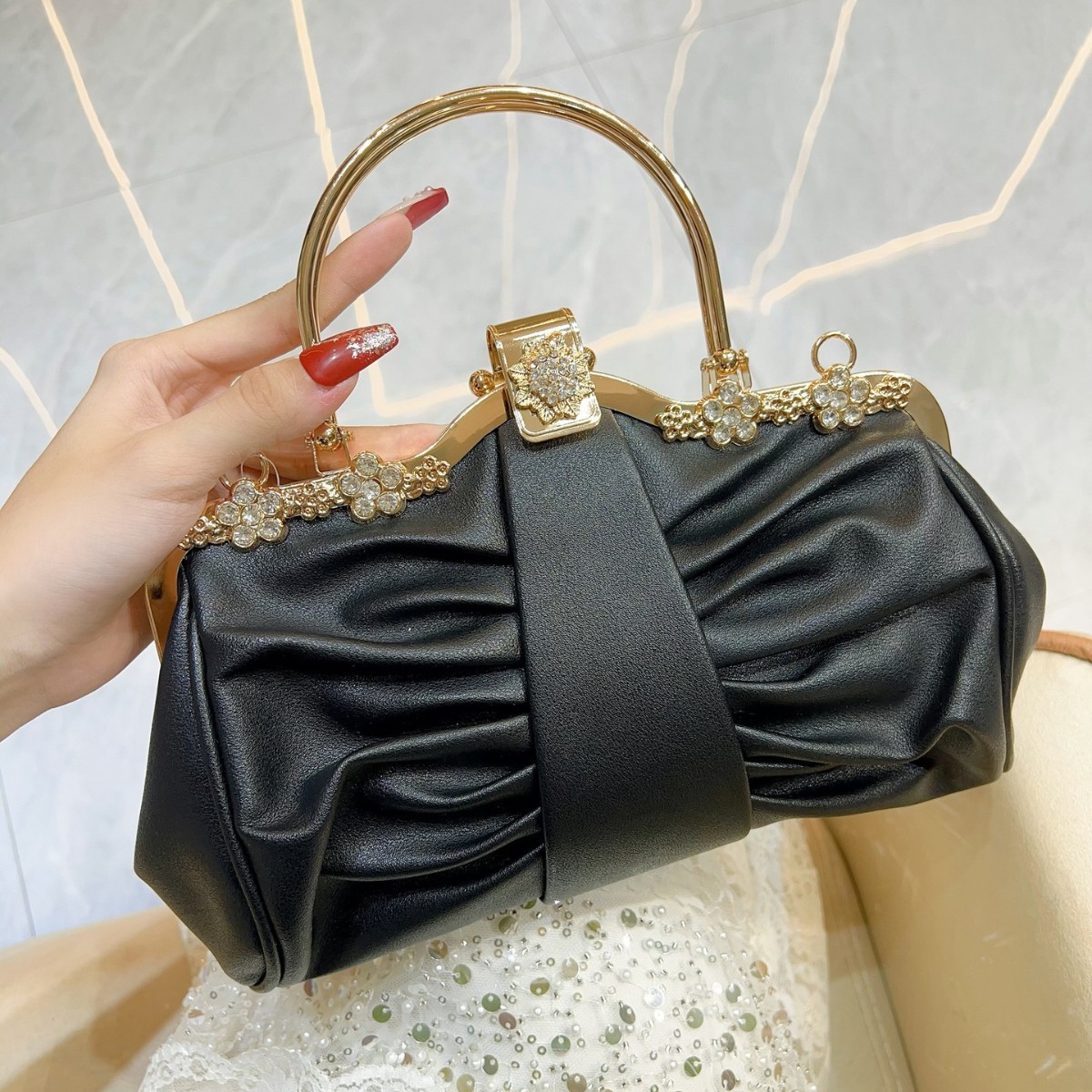 2025 Luxury High-end Party Clo - مراجعة Luxury Bags Trend 2025 وسعره