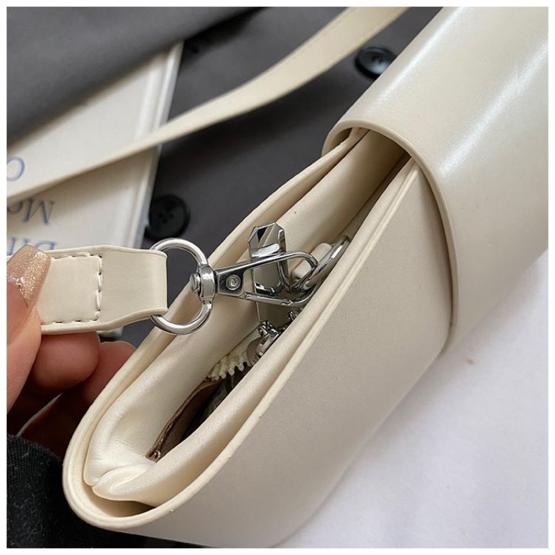French Premium Underarm Bag Tr - مراجعة Luxury Bags Levels وسعره