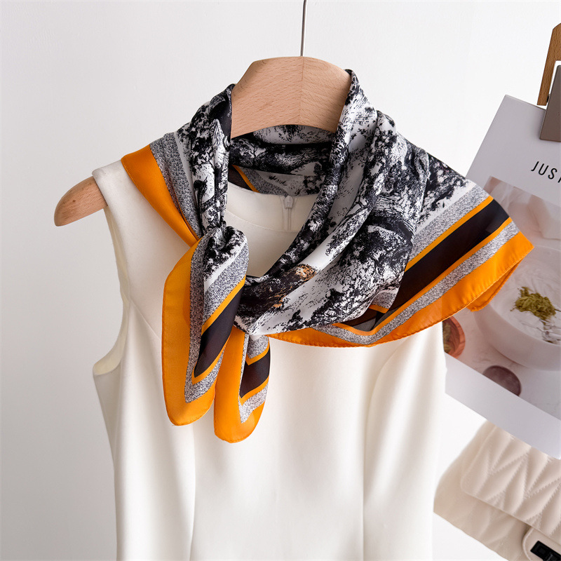 Luxury Jungle Printed Scarves  - مراجعة Luxury Bags In China Wholesale وسعره