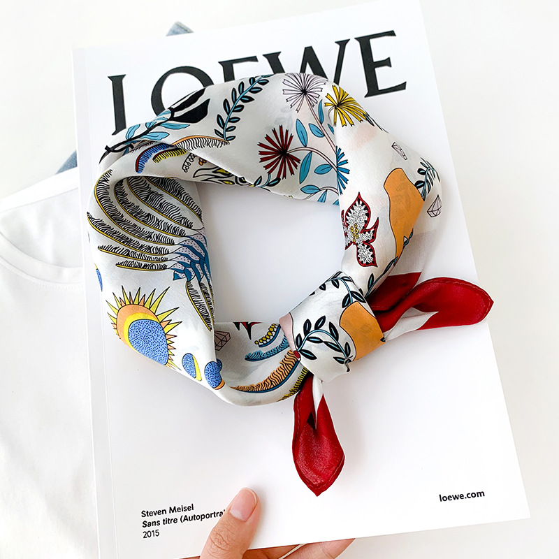 Women 70*70cm Square Silk Scar - مراجعة Luxury Bags Trend 2025 وسعره