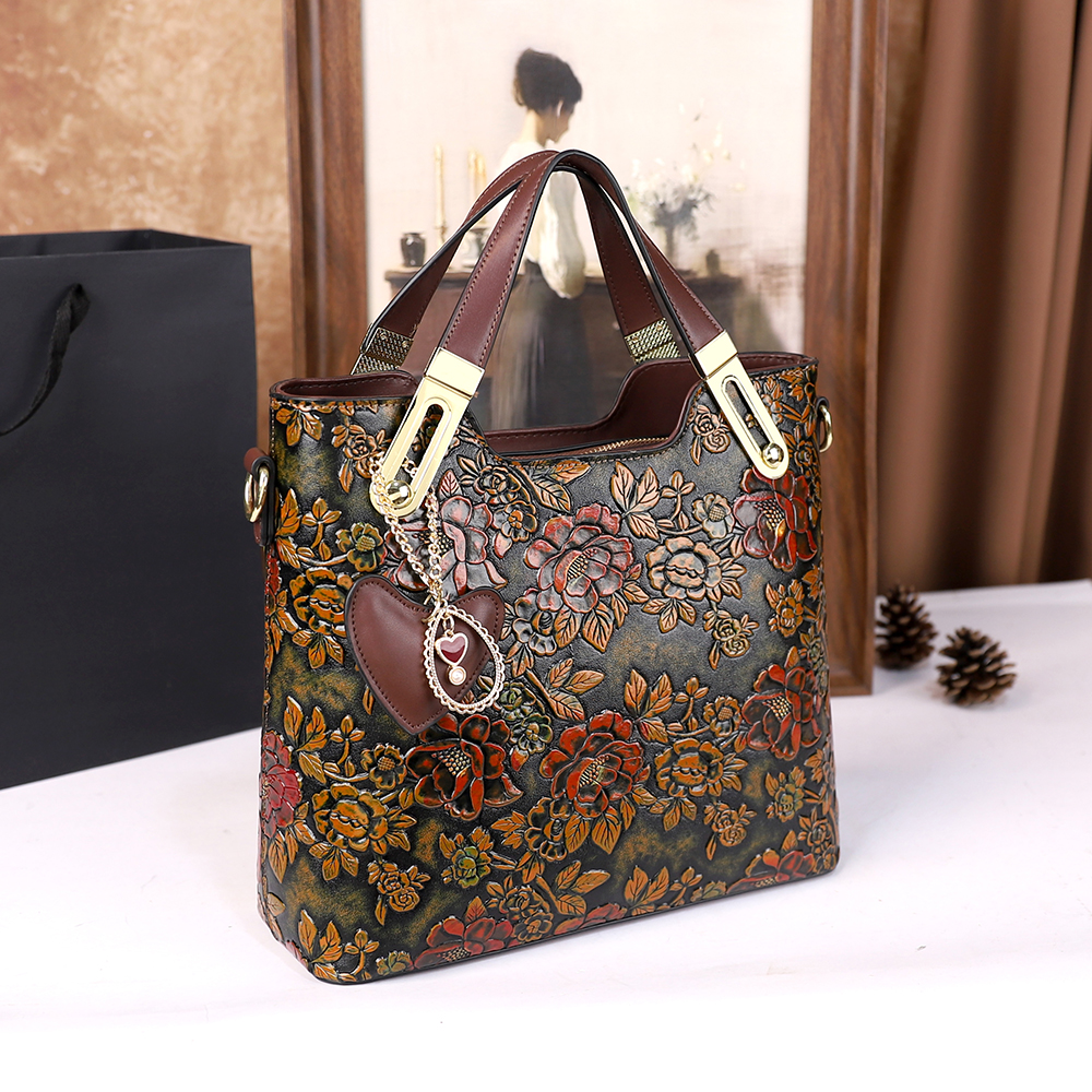 2025 New Retro Luxury Large Ca - مراجعة Luxury Bags Trend 2025 وسعره