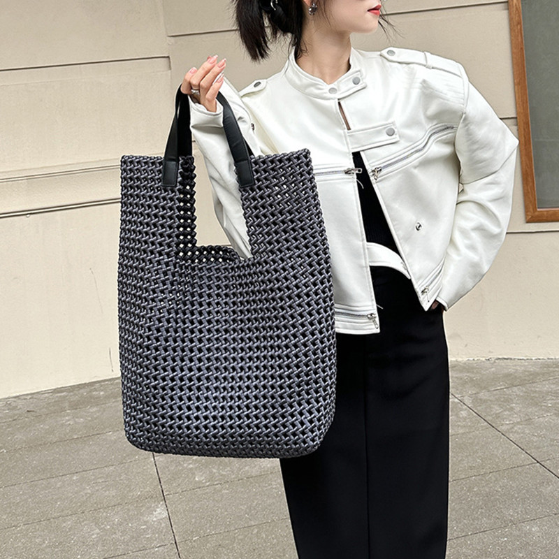 2025 Luxury Hollow Out Woven L - مراجعة Luxury Bags Trend 2025 وسعره