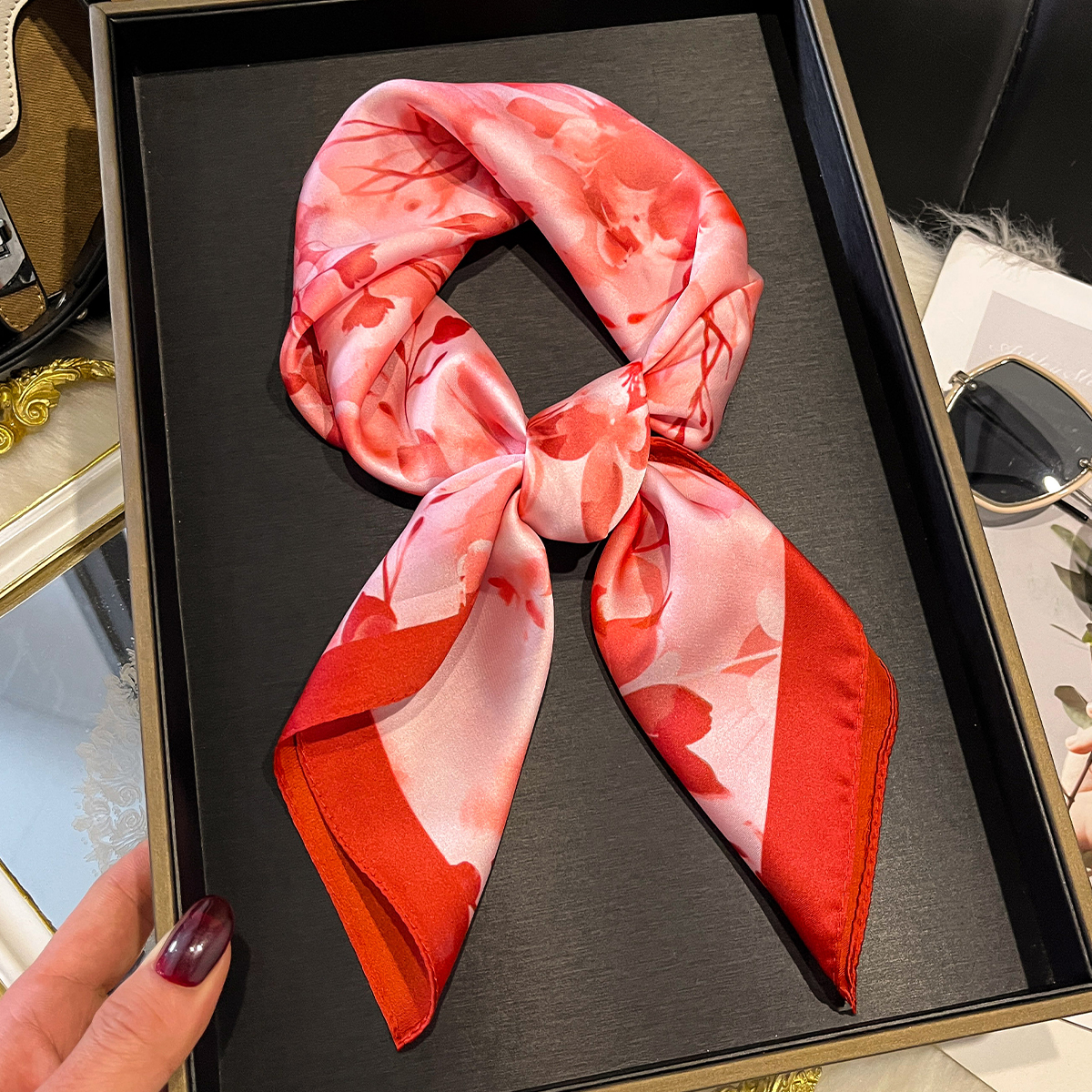 Luxury New Printed Scarves Wom - مراجعة Luxury Bags In China Wholesale وسعره