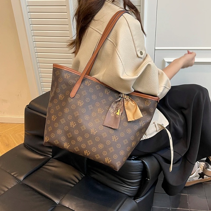 Best Superstar Show Diaper Bag - مراجعة Luxury Bags Best وسعره